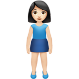 mujer de pie: tono de piel claro