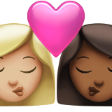 beso: mujer, mujer, tono de piel claro medio, tono de piel oscuro medio