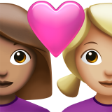 pareja enamorada: mujer, mujer, tono de piel medio, tono de piel claro medio