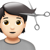 persona cortándose el pelo: tono de piel claro