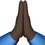 manos en oración: tono de piel oscuro