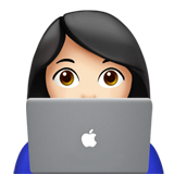 profesional de la tecnología mujer: tono de piel claro