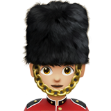 guardia mujer: tono de piel claro medio