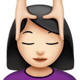 mujer recibiendo masaje: tono de piel claro