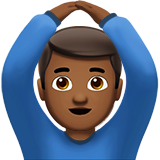 hombre haciendo el gesto de "de acuerdo": tono de piel oscuro medio