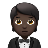 persona con esmoquin: tono de piel oscuro