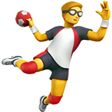 hombre jugando al balonmano